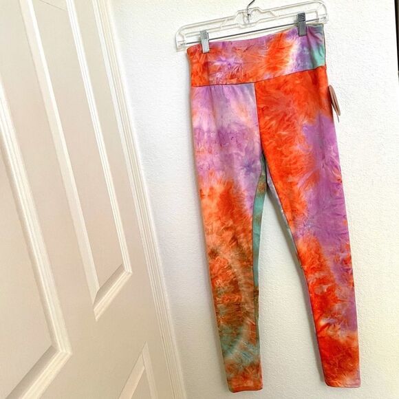 Fit in Casual Activewear tie dye leggings - Picture 3 of 14